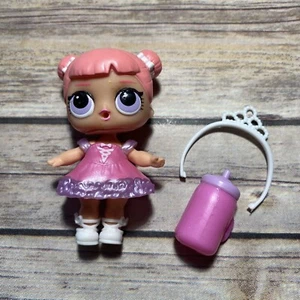 Muñeca Sorpresa Lol Escenario Central Bebé Big Sis Bailarina Ballet Serie 1 Corona Tutú - Imagen 1 de 3