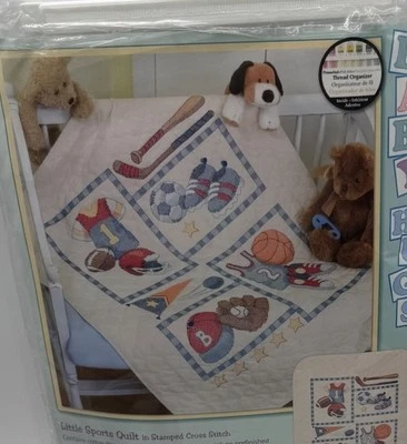 Kit de punto de cruz de edredón deportivo Dimensions Little 34" X 43" 73255 ****DEFECTOS**** Foto 1 de 4