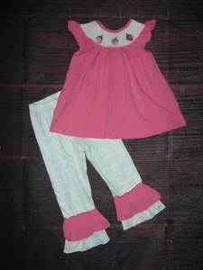 NEW Boutique Smocked Peaches Girls Tunic & Leggings Outfit Set - Picture 1 of 4