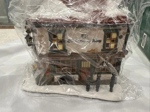 Department 56 Dickens Village Series The Old Curiosity Shop 56.58482 beleuchtet Neu in OVP - Bild 1 von 18