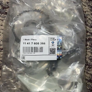 BMW-11417605366 for BMW F20F30F07F10F18F25F15 Engine Oil Pump Chain Kit - Picture 1 of 3