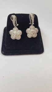 14kt White Gold Mother of Pearl Diamond Dangling Earrings Value $1,500! - Picture 1 of 7