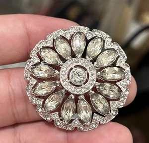 Vintage Signed TRIFARI KTF Alfred Philippe Rhinestone FLOWER/Pinwheel Brooch - Picture 1 of 8