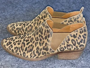 LUCKY BRAND Ankle Boots 8.5 M Fallo Womens Suede Slip On Cheetah - Picture 1 of 6