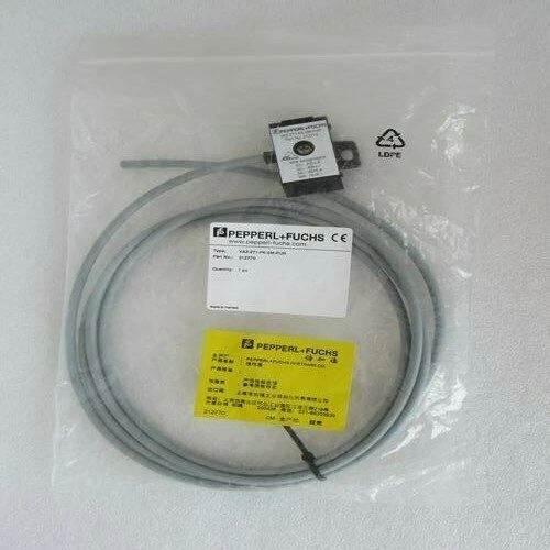 NEW VAZ-2T1-FK-2M-PUR 212770 junction box For Pepperl+Fuchs Free Shipping - Image 1 of 2