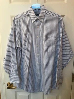 Camisa de sarga CHAPS para hombre mediana 15-15,5 32/33 azul/beige a rayas calce clásico Foto 1 de 4