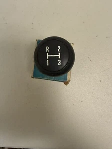 NOS 71-72 CHEVROLET VEGA 3 -SPEED SHIFTER KNOB GM 3988097  - Picture 1 of 3