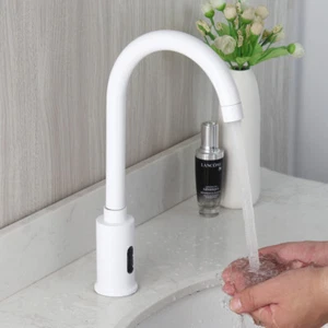 Grifo de lavabo de baño sin contacto con sensor blanco mezclador de un solo orificio grifos manos libres - Imagen 1 de 11