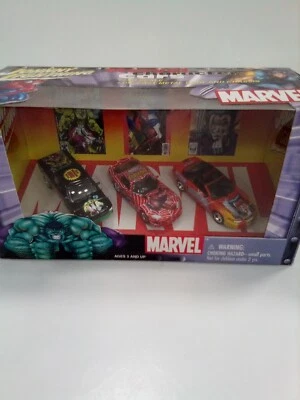 Johnny Lightning 1:64 Marvel Character 3 Car Box Set Hulk Spider-Man Wolverine - Image 1 of 2
