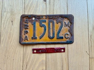 1942 Pennsylvania Motorrad Nummernschild mit 1943 Lasche - Bild 1 von 4