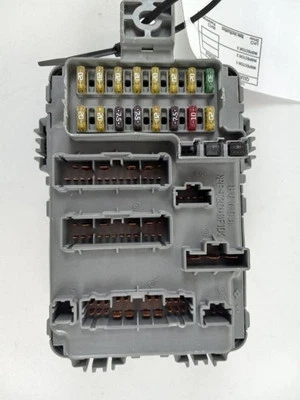 Honda Accord 2002 cabina de caja de fusibles Foto 1 de 4