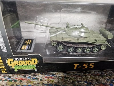 Легкая модель 1:72 Советский Союз Т-55 СССР в Праге, современная наземная броня #35024 новый в упаковке - Изображение 1 из 4