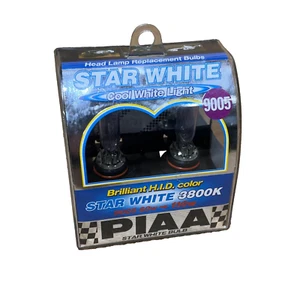 PIAA Head Lamp Replacement Bulbs 9005 Cool WHT 3800k New N.O.S. JDM 13905 H3 - Picture 1 of 7