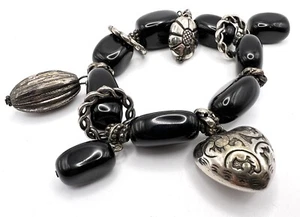 Chunky Black Beaded Silver Tone Heart Charm Bracelet - Picture 1 of 13