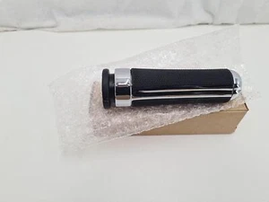 Harley-Davidson Universal Street Glide CVO Airflow Griff links Chrom - Bild 1 von 5