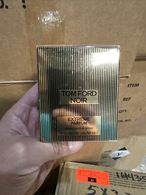 TOM FORD NOIR EXTREME PARFUM 50ml/1.7oz SEALED GOLD SPRAY - image 1 of 4