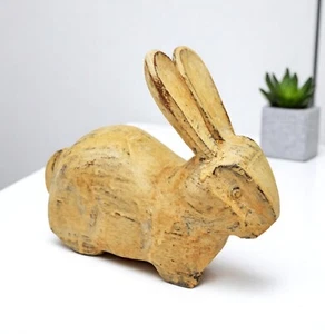 Vintage Wooden Rabbit Figurine Original Old Hand Carved - Picture 1 of 6