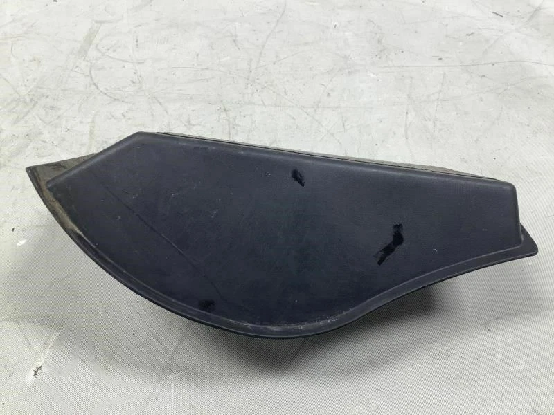 REPOSAPIÉS DELANTERO IZQUIERDO TOYOTA HIGHLANDER 2001-2003 PEDAL MUERTO FÁBRICA Foto 1 de 4