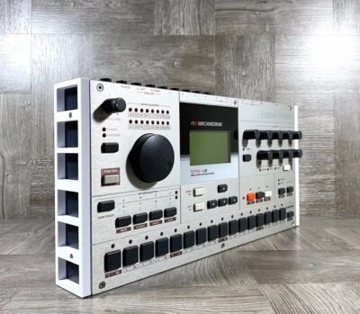 End Cheeks for ELEKTRON Machinedrum / Analog Four / RYTM /Octatrack - WHITE - Image 1 of 4