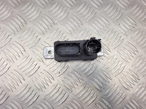2017 LAND ROVER DISCOVERY L462 GLOW PLUG RELAY FPLA-12B533-BD - Picture 1 of 12
