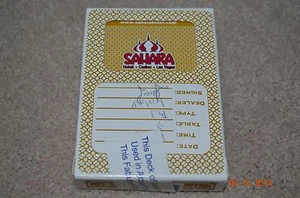SAHARA HOTEL CASINO LAS VEGAS PLAYING CARDS (GOLD) - Picture 1 of 2