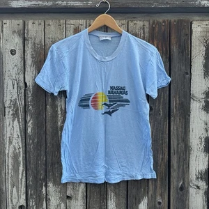 Camiseta De Colección Años 80 Nassau Bahamas Puesta de Sol Gaviotas Arte Paisaje Suave Delgada 50/50 - Imagen 1 de 6