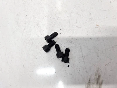  Druckplattenschraube  Volvo V70 DE2146189-02 — 第 1/4 张图片