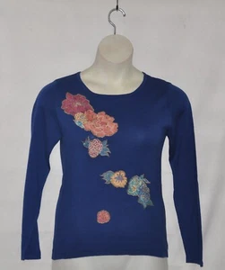 Suéter Chino Yi Lin Con Embellecimiento Floral Talla XS Azul Real - Imagen 1 de 2