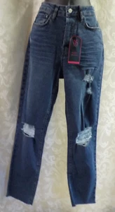 No Boundries Distressed Boyfriend Junior Jeans Size 5 NWT High Rise Straight Leg - Picture 1 of 17