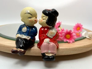 Vintage Porcelain Salt Pepper Shakers Cruet Boy and Girl Kissing Chinese 1970' - Picture 1 of 16