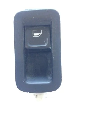 Interruptor de ventana trasera izquierda Volkswagen GTI 2015-2017 5GM868345 OEM Foto 1 de 4