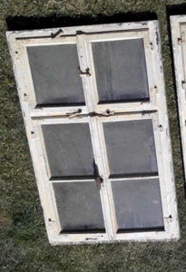 Altes Holzfenster 6 Felder Flügelfenster mit Rahmen Sprossenfenster Eines von 3 - Bild 1 von 2