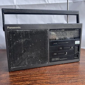 Panasonic RF-1650L Radio GX50 Retro Portable LW/MW/FM Receiver VGC L@@K FREE P+P - Picture 1 of 7