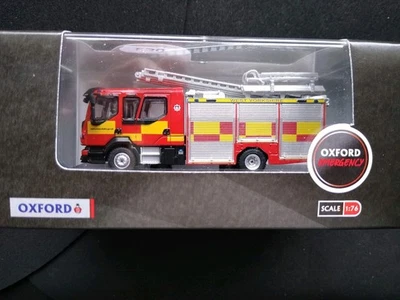 OXFORD DIECAST - VEO001 - VOLVO FL ESCADA DE EMERGÊNCIA UMA BOMBA - WEST YORKSHIRE - Imagem 1 de 4