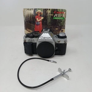 Canon AE-1 analoge Kleinbildkamera - Bild 1 von 5