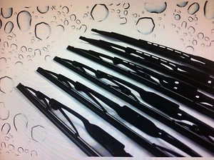 CAPS HYUNDAI TRAJET MPV 2.7L PETROL ALL MODEL WIPER SET - RH & LH  - Picture 1 of 2