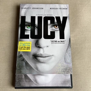 Lucy (DVD 2014 + Holo Slipcover) Sci-Fi Action Scarlett Johansson Morgan Freeman - Picture 1 of 11