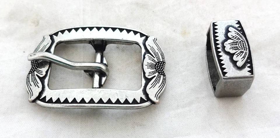 Saltlick Jeremiah Watt Buckle Keeper Sizes Antiqued Nickel Horse Tack Western - Image 1 of 1