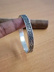 Floral Design Thick Solid 925 Sterling Silver Bangle Gift For Mother V140 - Bild 1 von 6