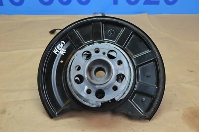2014 W212 MERCEDES BENZ E63 AMG 4MATIC REAR PASSENGER SIDE SPINDLE KNUCKLE HUB - Image 1 of 4