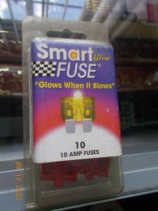 New Box of 10 Littelfuse / Catalina Performance 10 Amp Fuses Glow when they blow - Picture 1 of 3