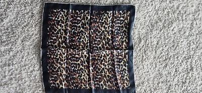 Bufandas, 1 Glentex vintage, 1 Schiaparelli Foto 1 de 3