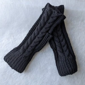 Stulpen Armstulpen fingerlos Handschuhe handstrick 100% Merinowolle Schwarz Zopf - Bild 1 von 5