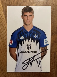 Luka Vuskovic #44 HSV Autogrammfoto 2025 / 2026 original handsigniert - Bild 1 von 1