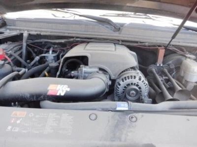 Medidor de flujo de aire de inyección de combustible usado se adapta a: Chevrolet Suburban 1500 2013 grado 3,0 Foto 1 de 4