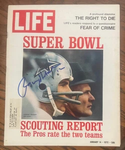 Roger Staubach SIGNED January 14, 1972 LIFE Magazine w/ PSA COA & Hologram -RARE - Picture 1 of 4