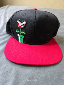 Sombrero SnapBack Super Mario Bros Planta Piraña en Túnel Oficial Nintendo 2018 - Imagen 1 de 8