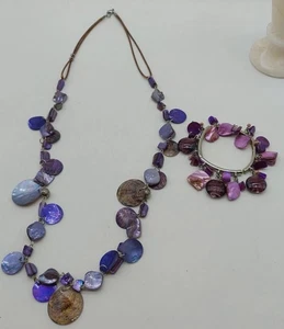 Halskette & Armband gefärbt lila Muschel Perlen Metall Acryl Kunststoff  - Bild 1 von 8