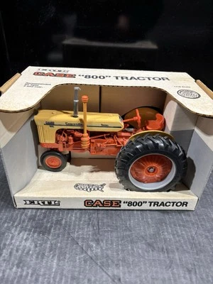 CASE 800 TRACTOR 1/16 NF Ertl sin usar, en caja 1991 Foto 1 de 4