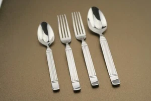 Ralph Lauren RL HARRISON 4 Piece Set 18/10 Glossy Stainless Flatware - Picture 1 of 2